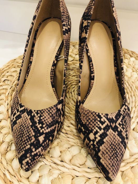 Szpilki, buty H&M - 38- nowe
