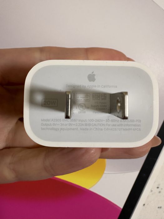Алаптем Apple USB-C Power Adapter 20W новий купити