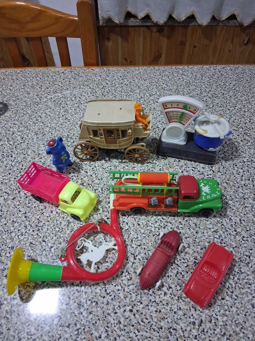 Lote de brinquedos antigos