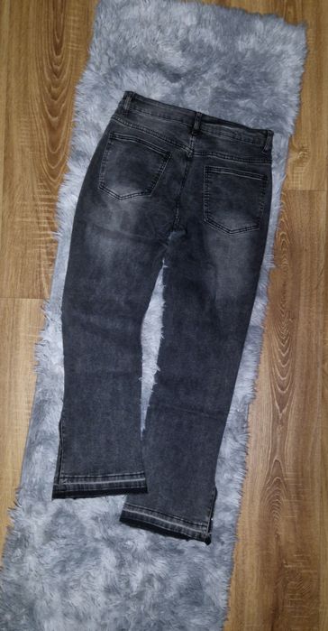 flared jeans сірі
