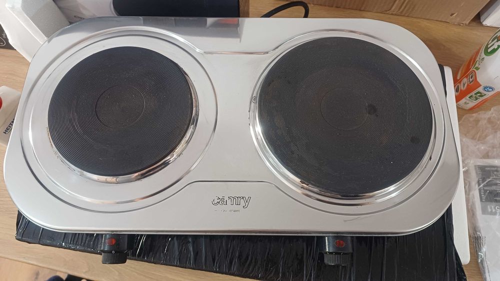 Kuchenka elektryczna 2500 W używana