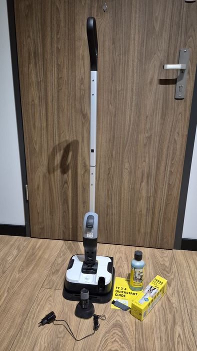 Bezprzewodowy mop elektryczny KARCHER FC 2-4