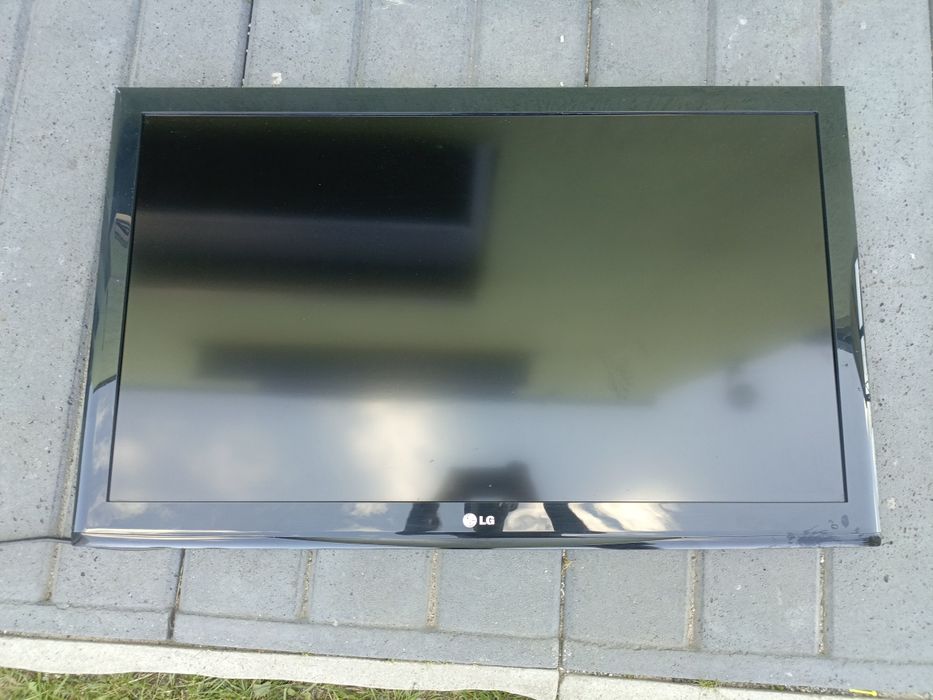 Telewizor LG  LCD 42