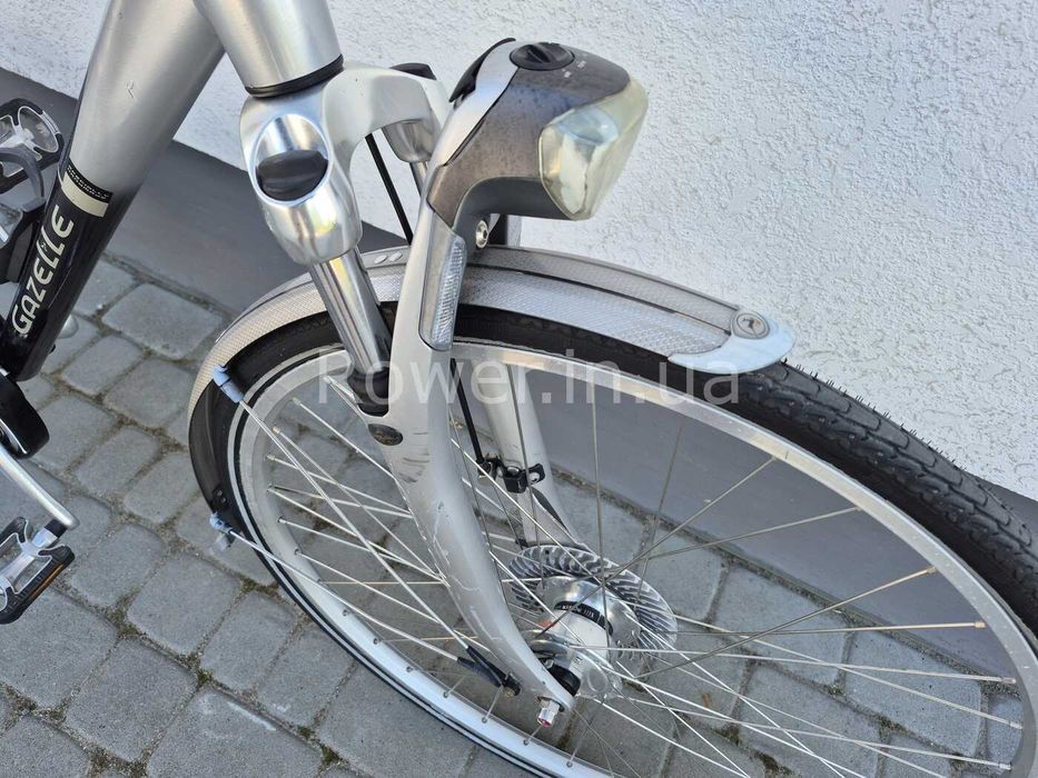 Велосипед алюмінієвий бу з планетарною втулкою Gazelle Saphir 28 T64 / Nexus 8