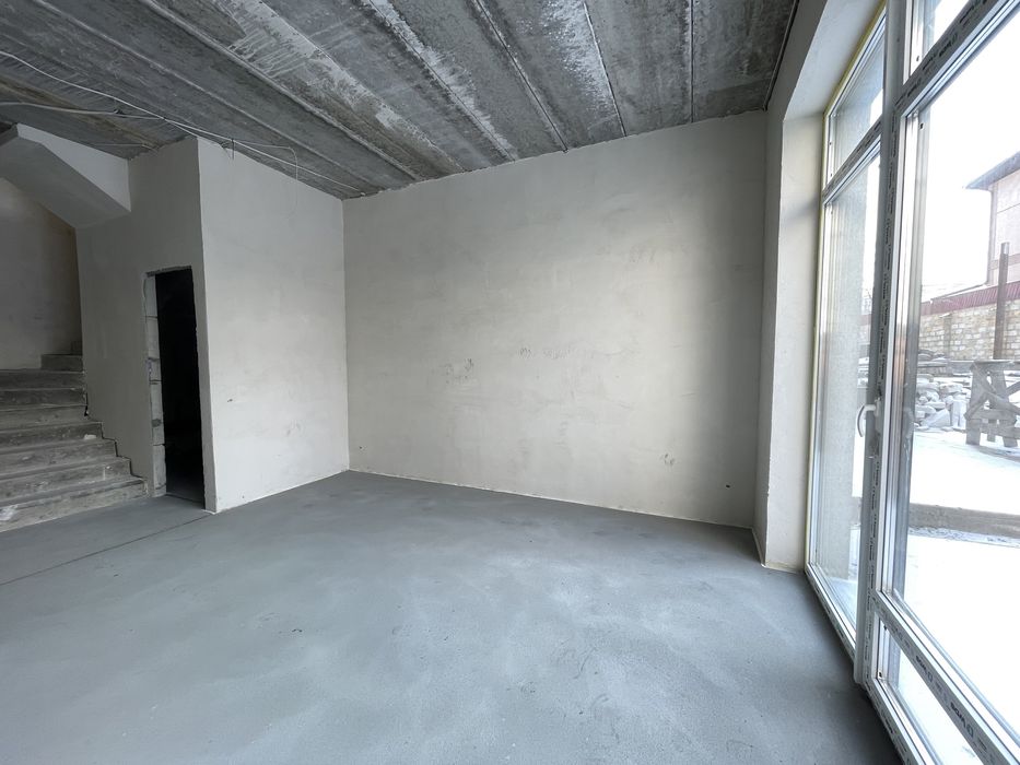 Будинок біля моря