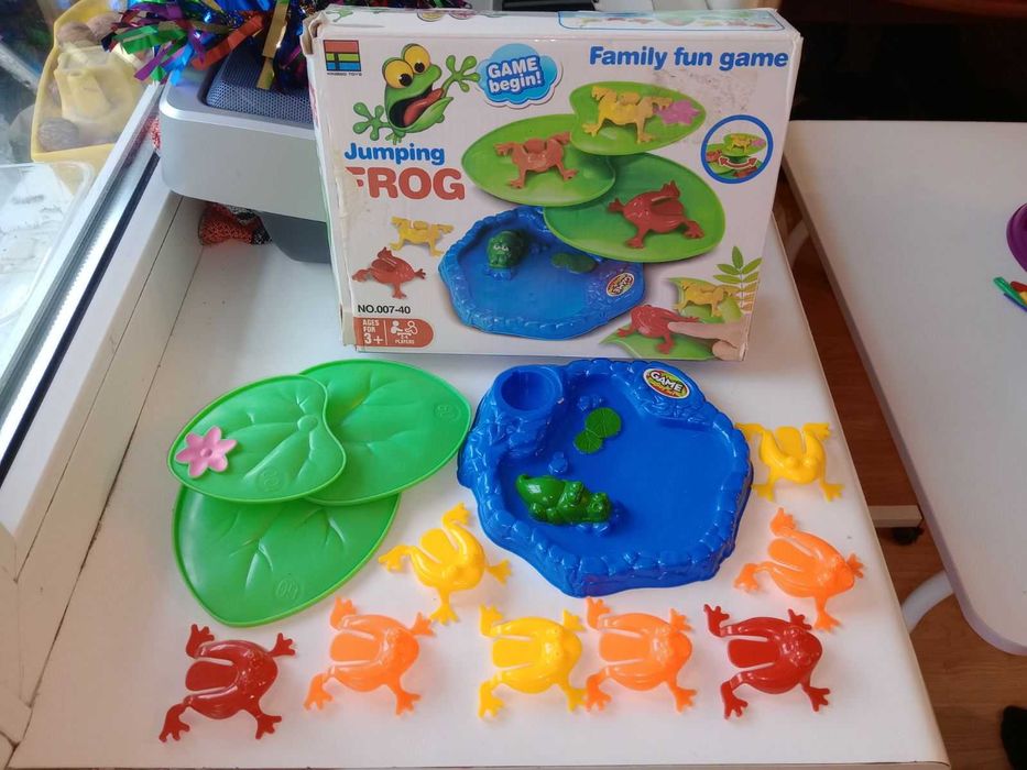 Настільна гра Jumping Frog, Стрибаюча жабка