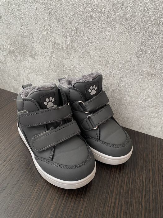 Ботінки дитячі  на меху 13.5 см