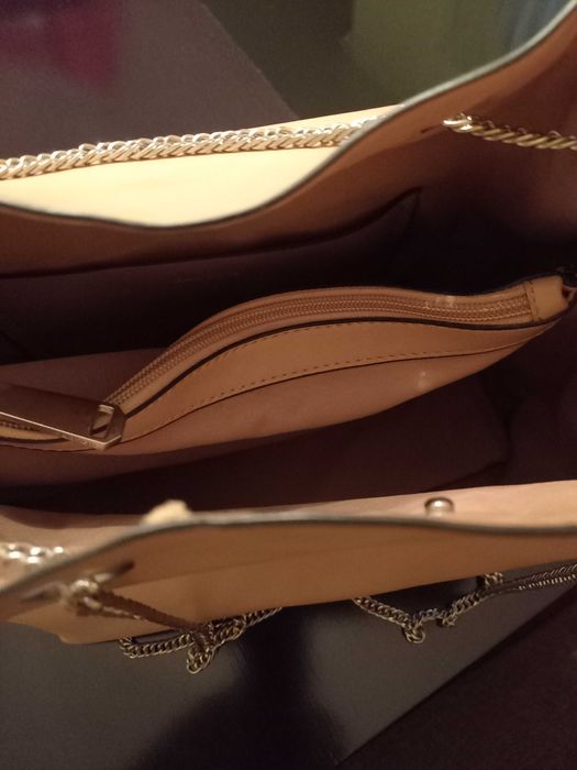 Mala senhora, super gira e prática.