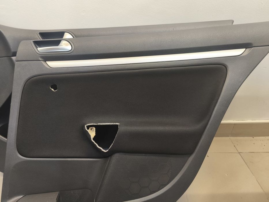 Перетяжка карт  Перетяжка потолка  Реставрація стель, дверних карт