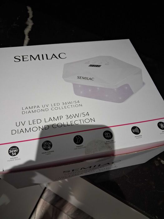 Frezarka do paznokci, lampa do paznokci