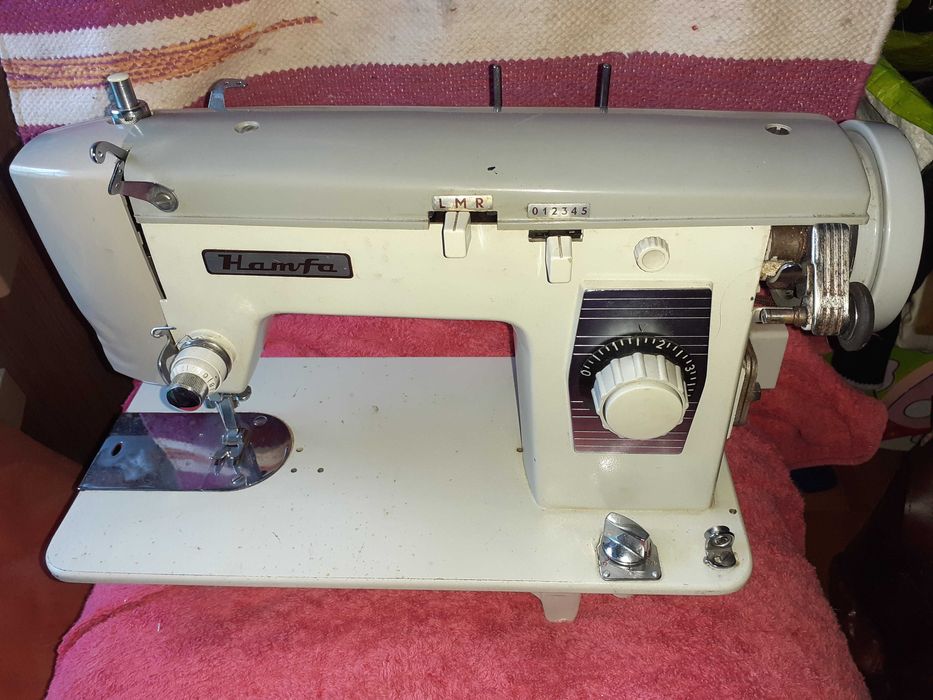 Máquina de Costura