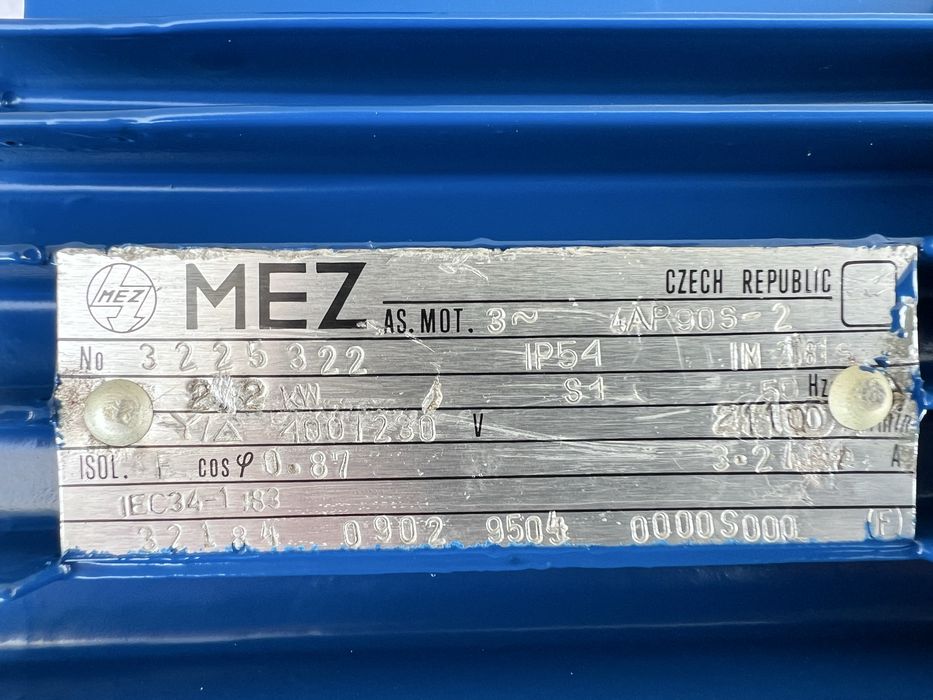 2.2 квт 3000 об Електродвигатель електродвигун електромотор