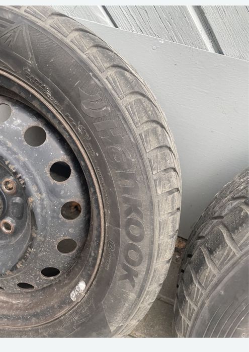 Koła opony zimowe Hankook 195/60 R15