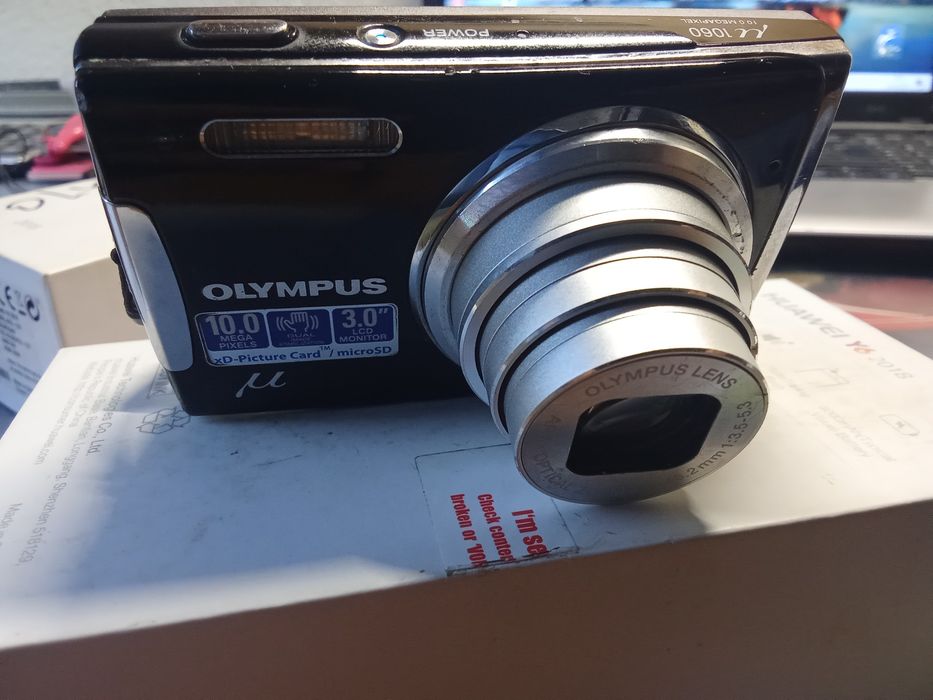 Olympus 1060 2 baterias