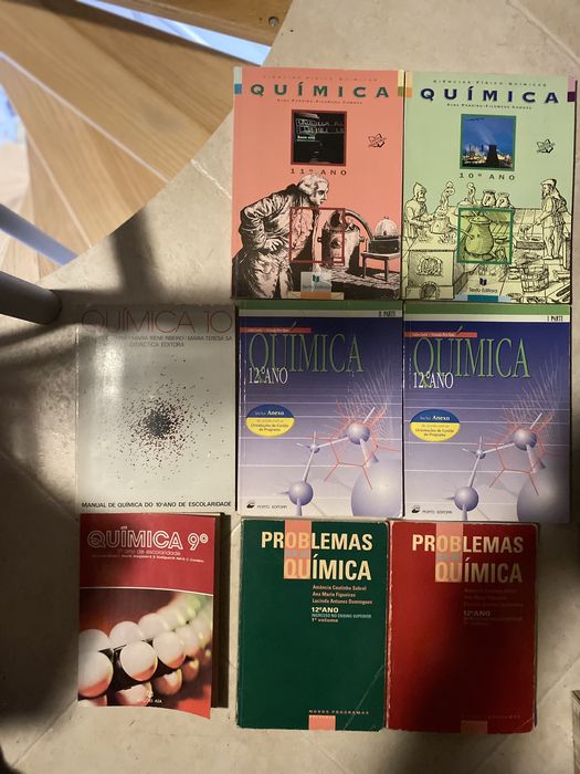 Livros de Fisica e quimica - varios anos