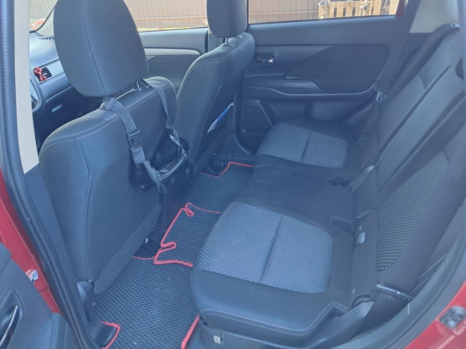 Міцубісі аутлендер,продаж авто