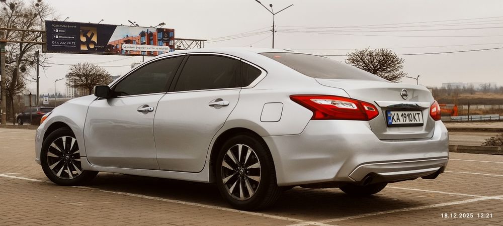 Nissan altima 2.5 атмосфера, автомат