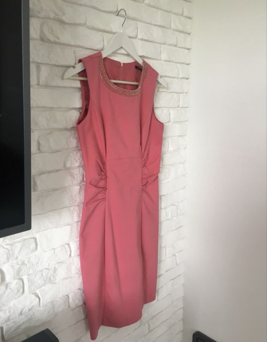 Elegancka sukienka koktajlowa Orsay