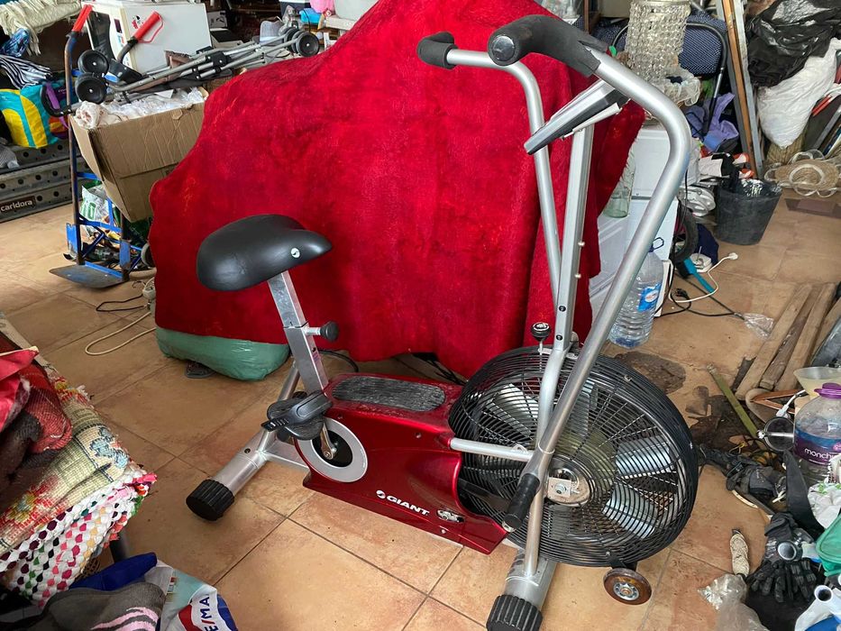 bicicleta de ginastica em bom estado