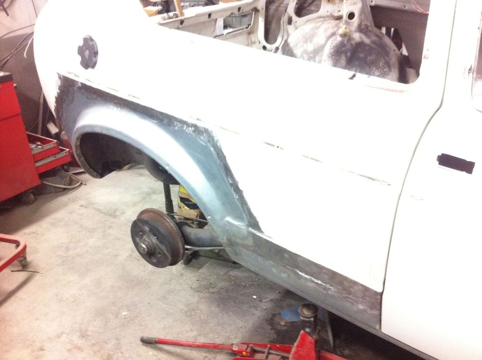 Projecto VW Golf MKI comercial