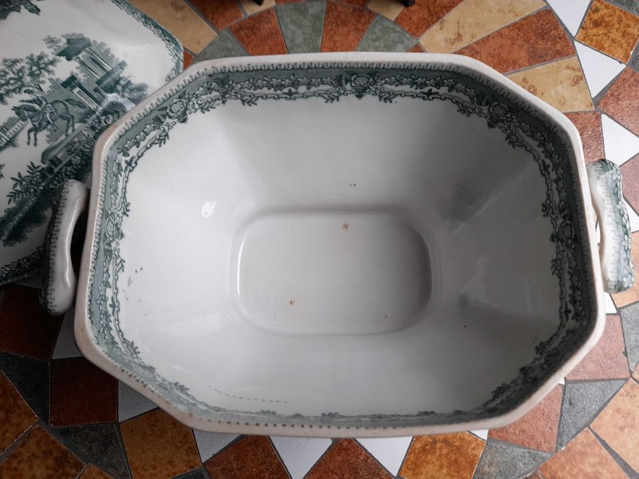 Loiça Sacavém, rendas antigas, porcelana chinesa, serviço Vista Alegre