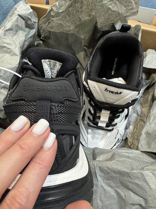 Кроссовки Balenciaga Track 2.0 "White/Black"