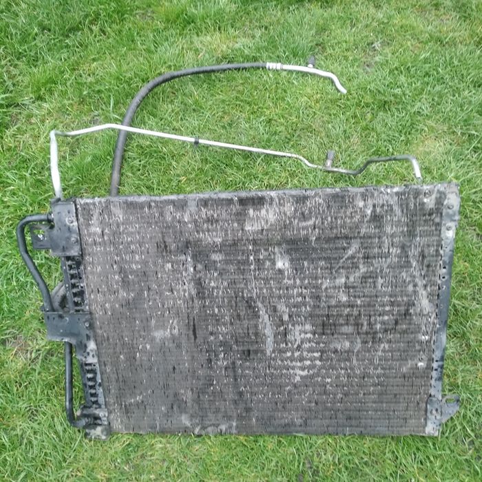 Продам Радіатор Кондіц.ГрандЧеррокі