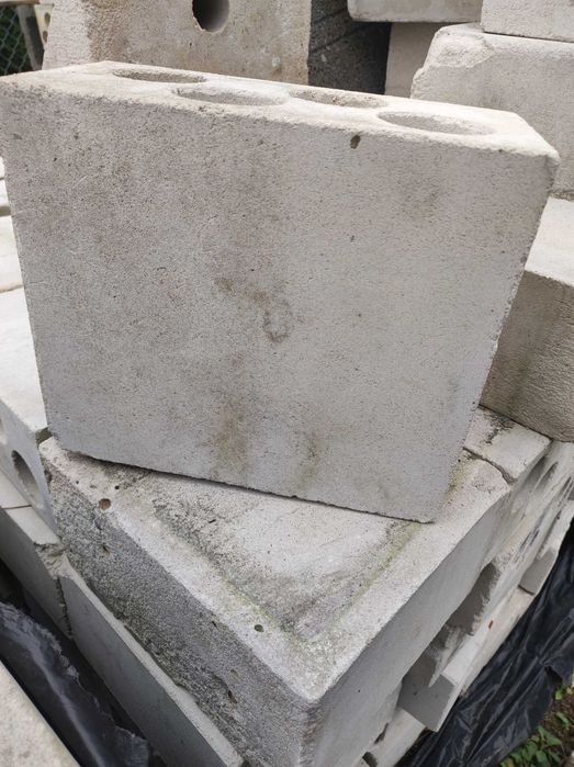Pustak silkatowy 12*22*25 Nasielsk