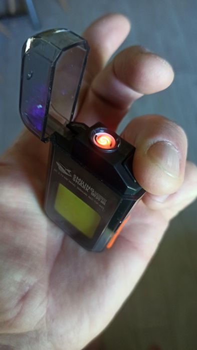 Запальничка ліхтарих Smiling Shark акумуляторна Type-c COB