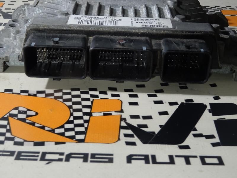 Centralina motor / ECU RENAULT Megane II (BM0/1_, CM0/1_)