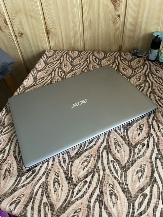Acer Swift 3 (серія SF314-52)