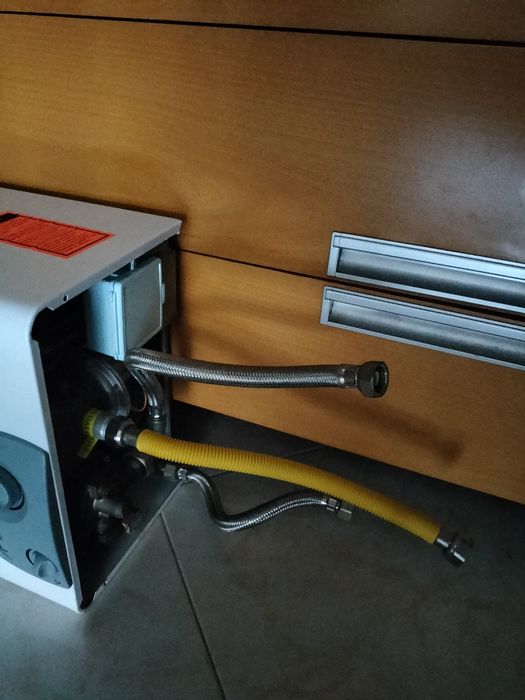 Esquentador junex. Usado em bom estado.
