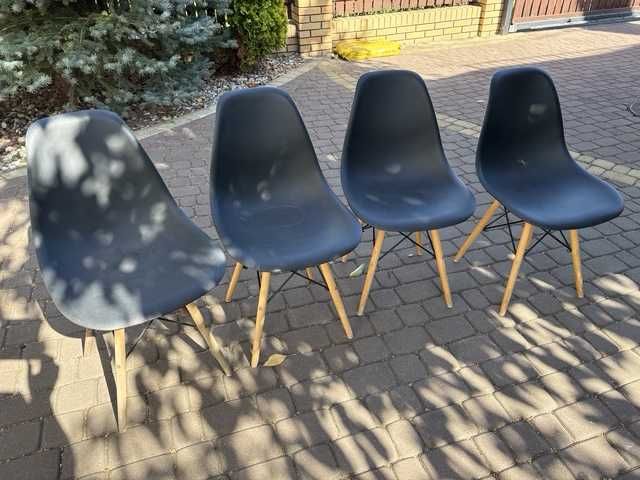 Zestaw 4 krzeseł