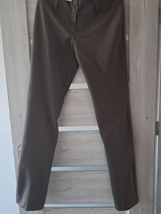 Spodnie damskie oliwkowe M,nowe