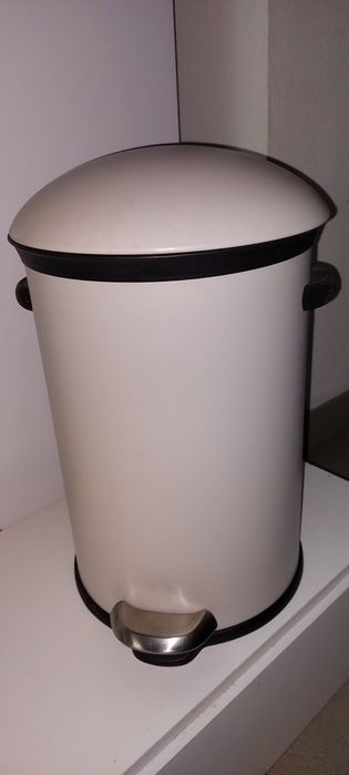 Balde lixo cozinha  novo