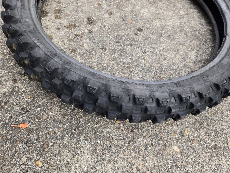 Pneu dianteiro enduro X 31