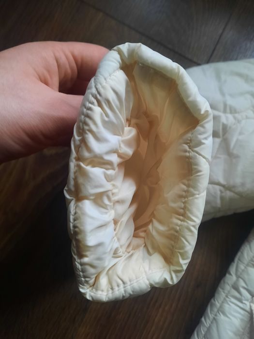 Курточка на осінь на 10-11 років 140-146 см