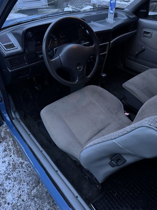 Opel Kadett 1.3 Кадет