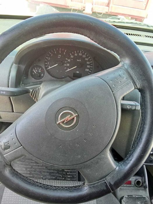Opel Combo 1.7 CDTI Frigorífica / Isotérmica - Frio a funcionar