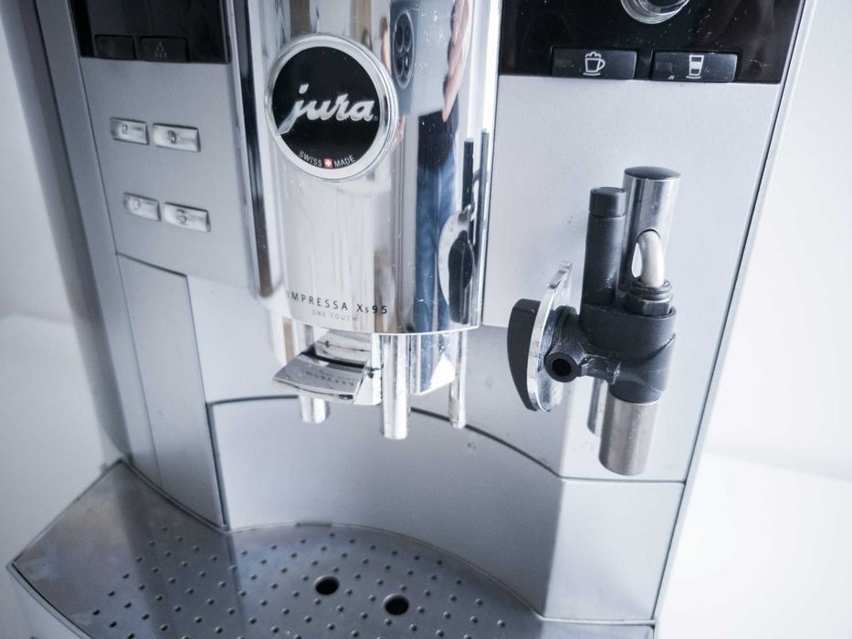 Ekspres do kawy Jura Impressa XS95 One Touch - OPIS
