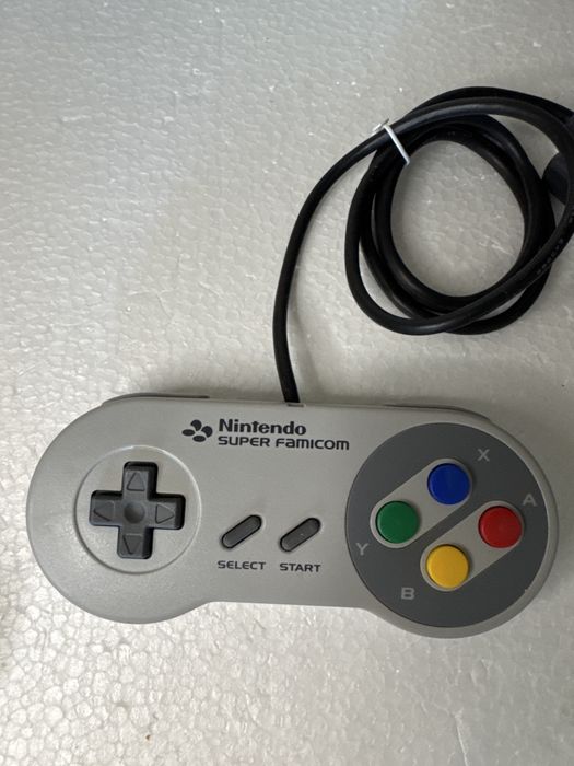Kontroler pad do Nintendo Super Famicom / Super Nintendo SNES