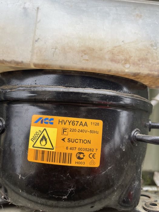 Проодаю Универсальный компрессор HMK12AA холодильника под 600 фреон
