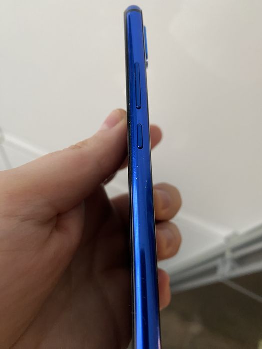 Телефон Huwei P Smart +