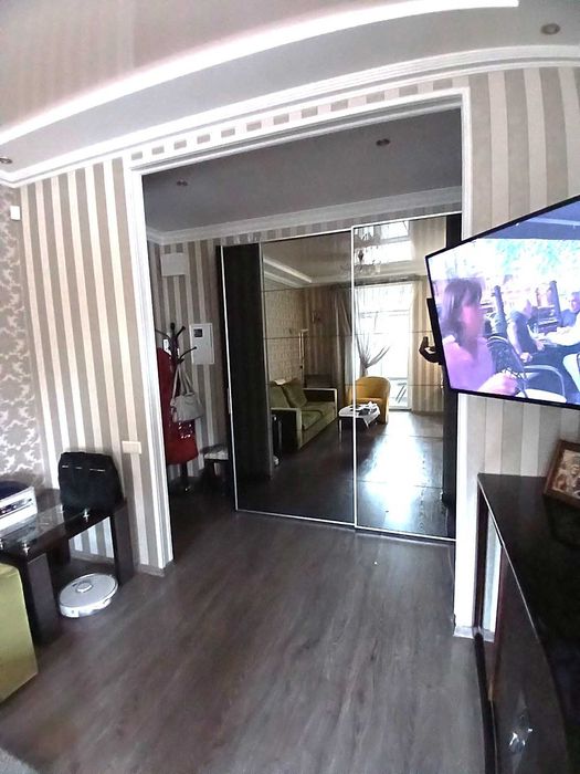 Шикарная 2х комн кв 60м 3/5ти ул.Гоголя /ДК Дробязко. Мебель, техника!