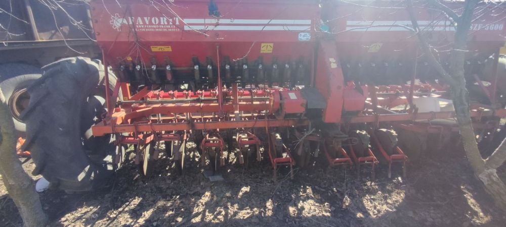 Продам СЗ-3.6 Favorit 2015г