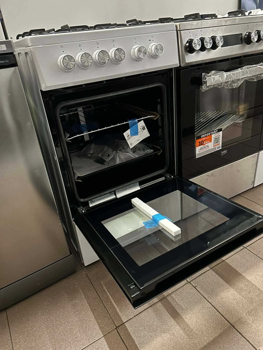 Kuchenka gazowo elektryczna Beko TERMOOBIEG 50 cm szerokości