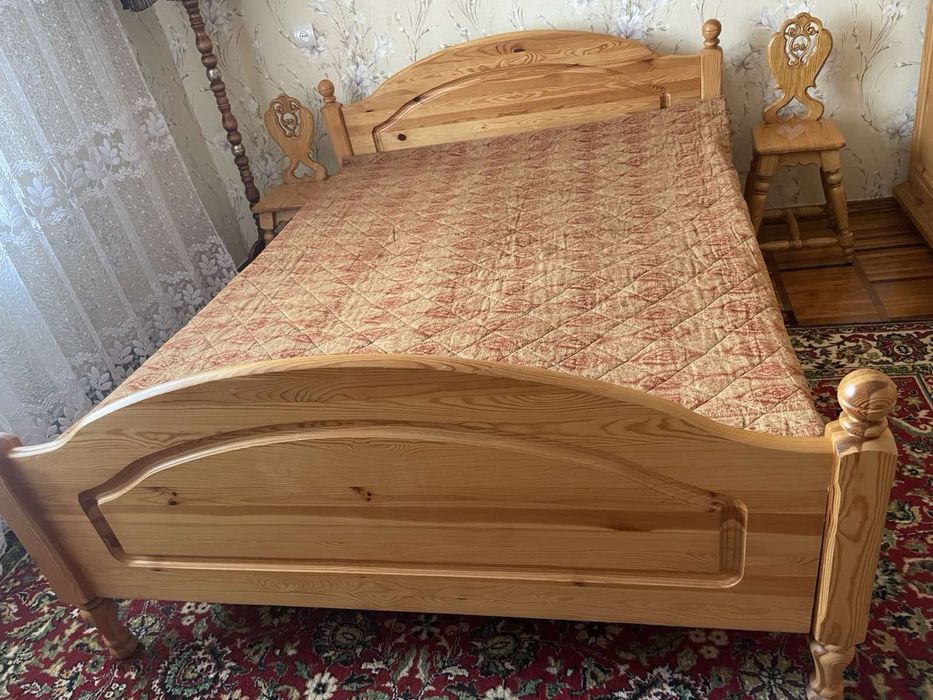 Продам б/у шкаф, комод  кровать