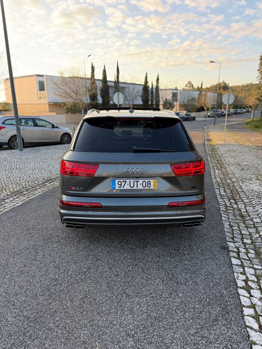 Audi SQ7 4.0 TDI V8 quattro Tiptronic 7L