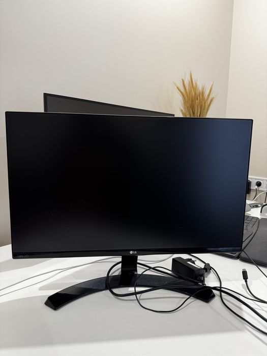 Монітор 23" LG 23MP68VQ-P / IPS / FullHD / 75Hz y гарному стані