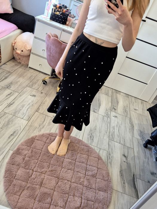 Elegancka spódnica midi z koralikami